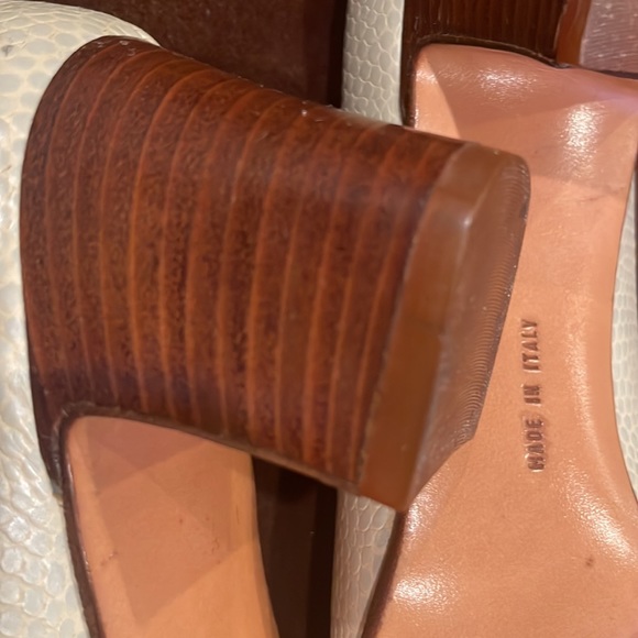 Salvature Ferragamo women / children shoes lightly used size 5 1/2 B. Tan color - Picture 9 of 16